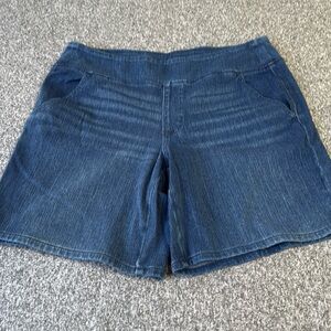 Belle by Kim Gravel size 16 Jean shorts